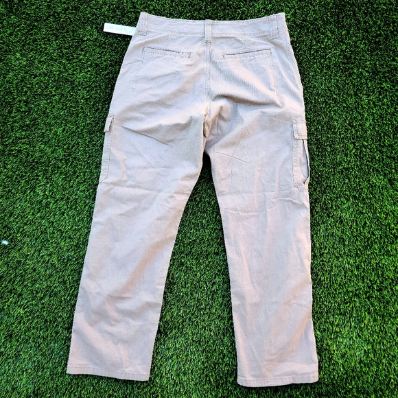 Wrangler - Picture 4 of 4